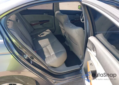 2011 Honda Accord 2.4 Ex-L z USA, uszkodzony, nr VIN 1HGCP2F80BA145524